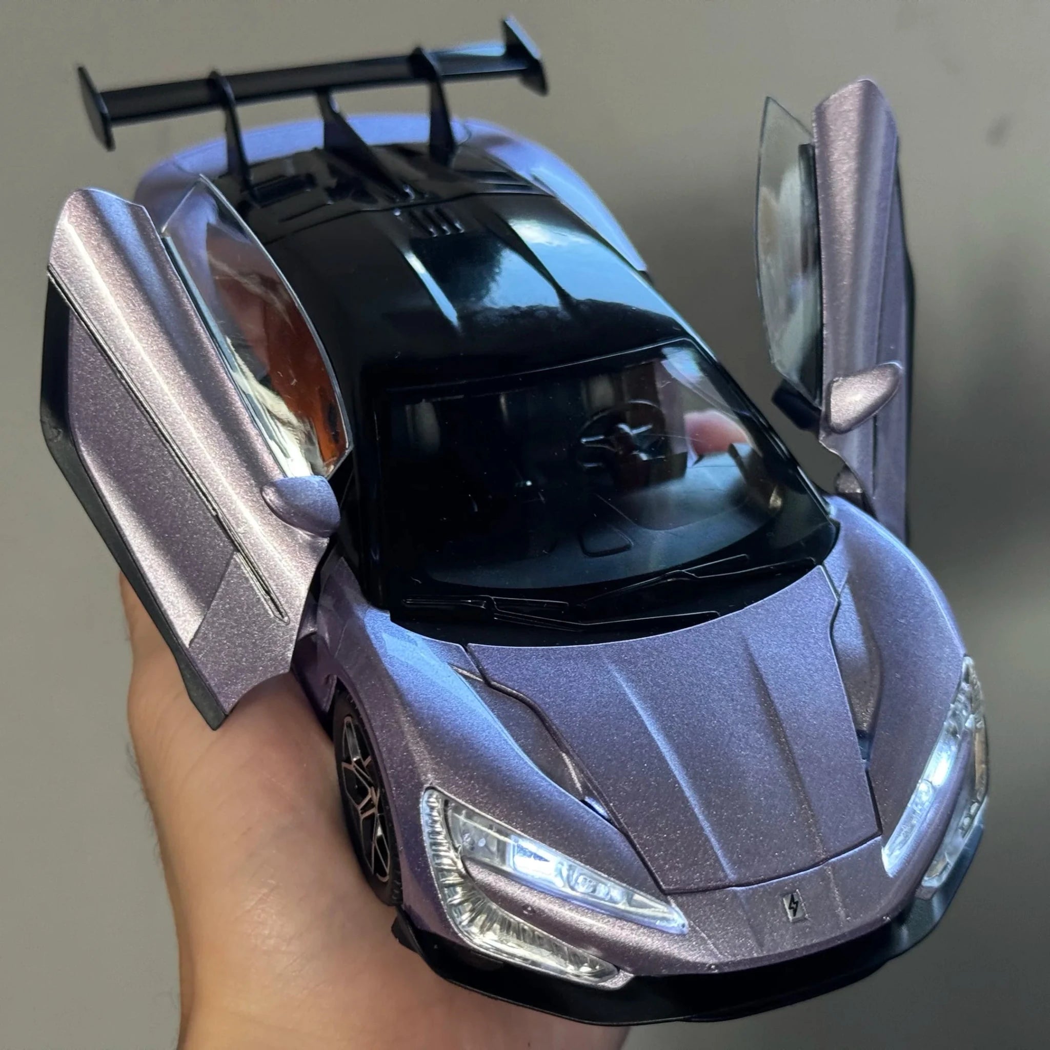Trenches of Mariana Super Toy Car, diecast alloy model with sound and light features, ideal for children’s birthday gifts