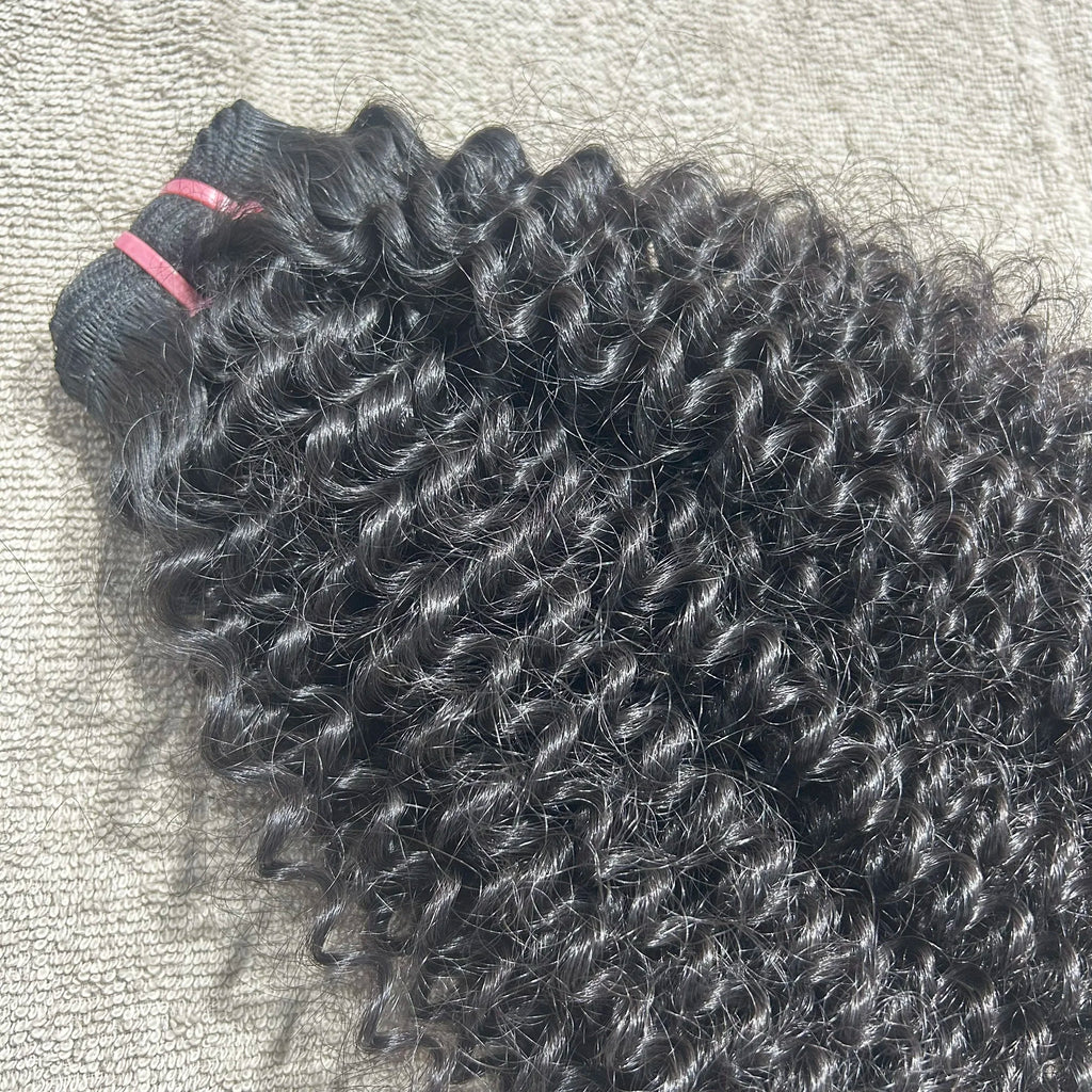 Brazilian Kinky Curly Human Hair Extensions 100% Virgin Remy Curly Bundles Natural Color Machine Double Weft Tangle Free