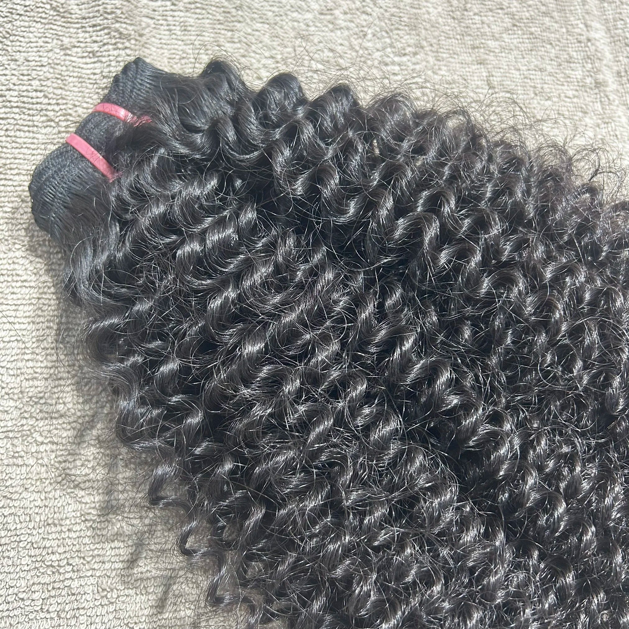 Brazilian Kinky Curly Human Hair Extensions 100% Virgin Remy Curly Bundles Natural Color Machine Double Weft Tangle Free