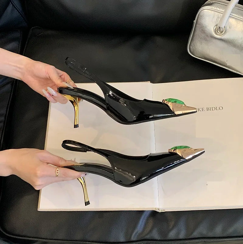 POINTY-TOE•LEATHER•PUMPS