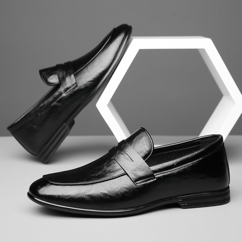 Men's British style Bean shoes by Trenches of Mariana, solid leather slip-on casual footwear with cowhide material.