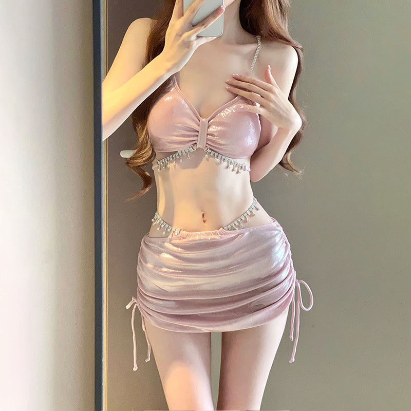 Trenches of Mariana 2025 three-piece bikini swimsuit with rhinestones, high-end split design, ideal for seaside resort and hot spring swimming.