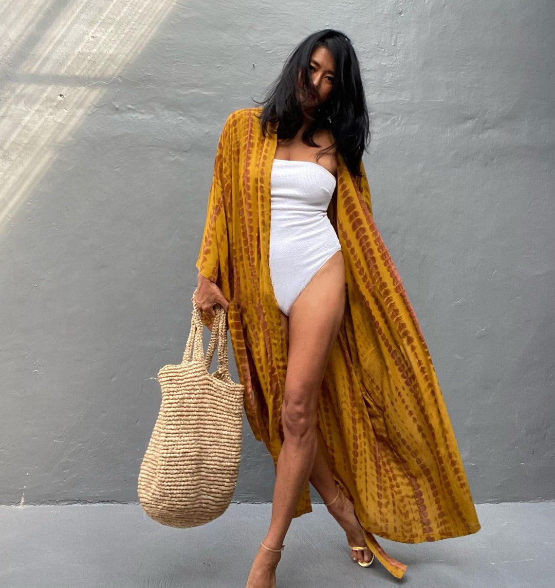 Trenches of Mariana rayon tie-dye beach cover-up for women, featuring a loose, sun-protective bikini outerwear for vacation wear.