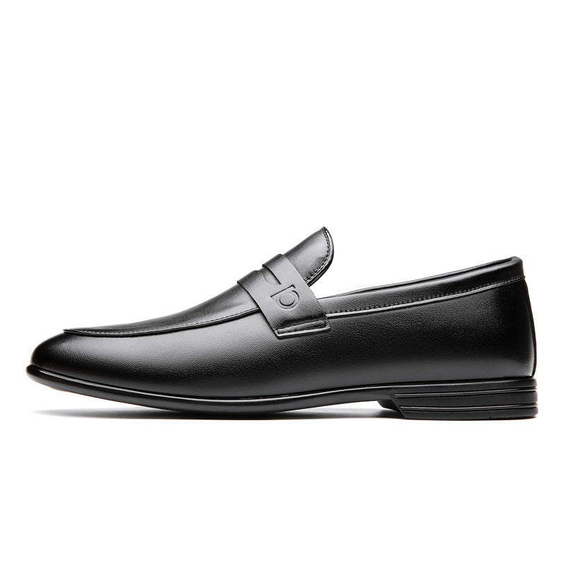 Men's British style bean shoes by Trenches of Mariana, casual leather slip-on with solid color and cowhide material.