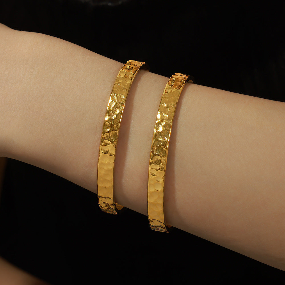 Hammered Texture Design Titanium Steel Gold-Plated Open Bracelet