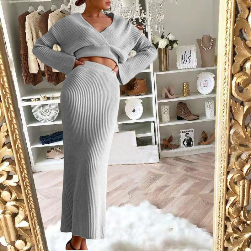 European Long-Sleeved V Neck Casual Three-Quarter Sweater + Mid-Length Skirt for Women Suit