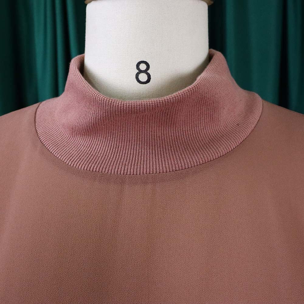 ASSYMETRICAL BLOUSE