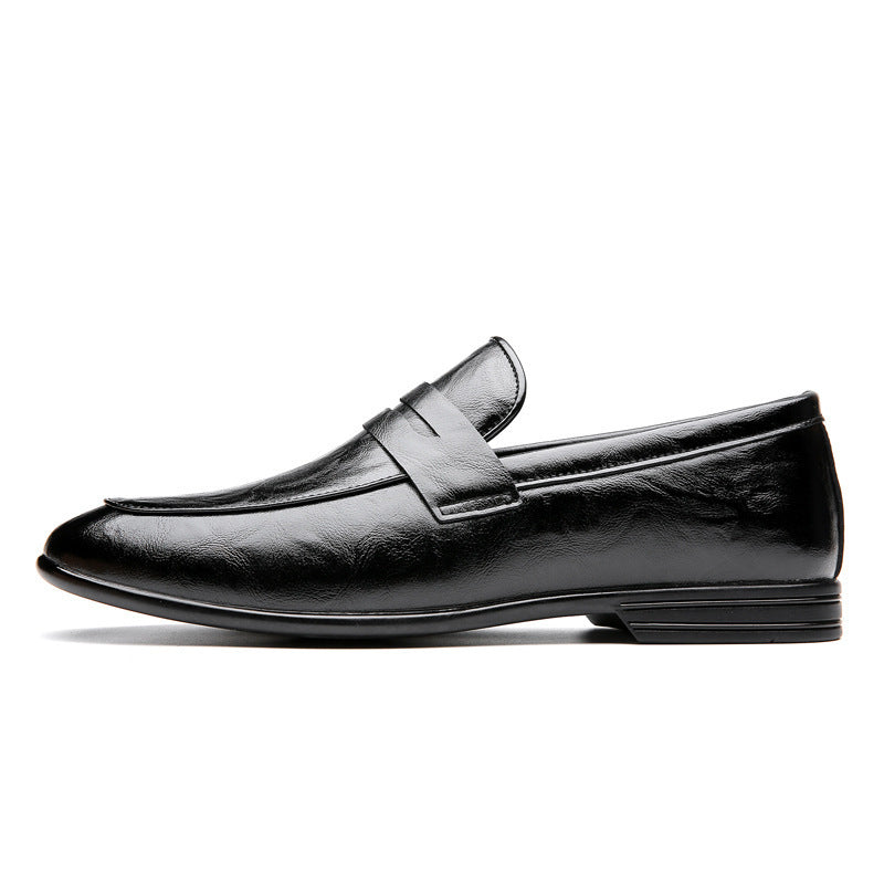 Men's British style bean shoes by Trenches of Mariana, solid color casual leather slip-ons with cowhide design.