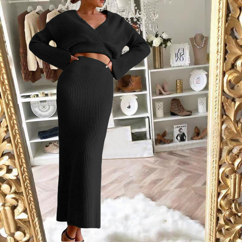 European Long-Sleeved V Neck Casual Three-Quarter Sweater + Mid-Length Skirt for Women Suit