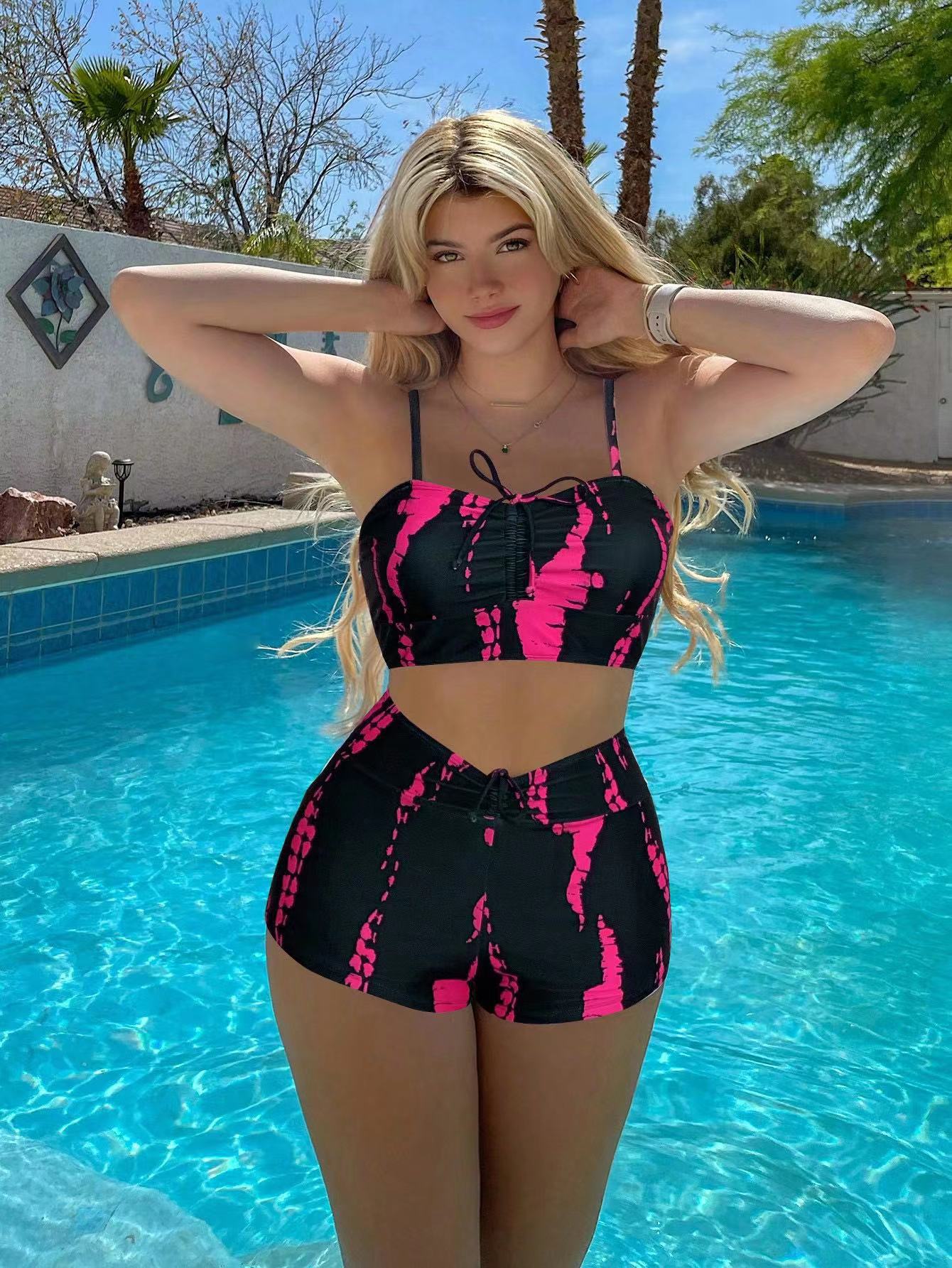 Pool side Fit