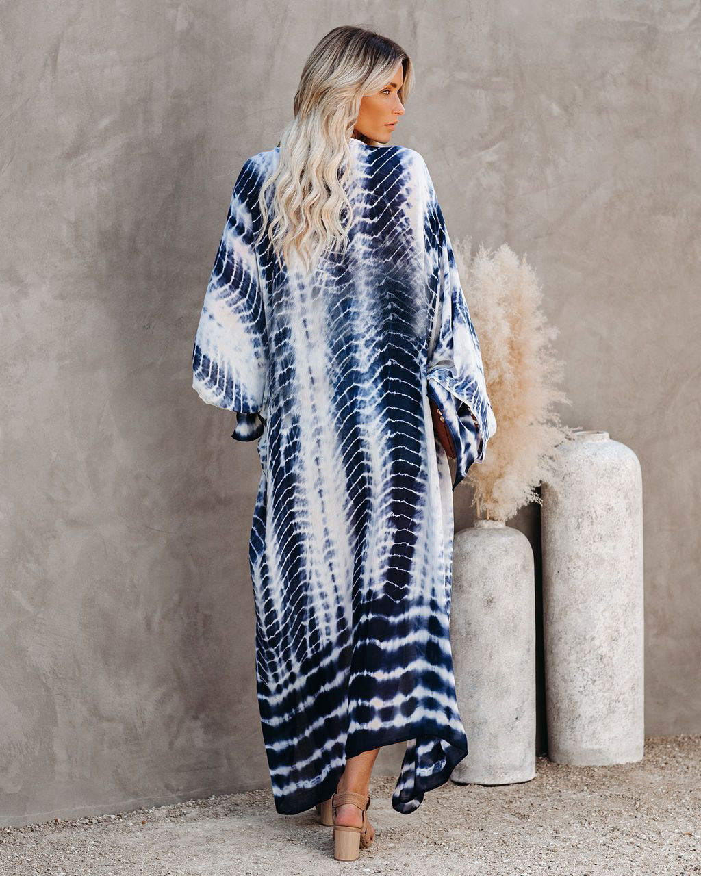 Trenches of Mariana women's rayon tie-dye beach cover-up with sun protection, loose fit, ideal for vacation over swimwear.