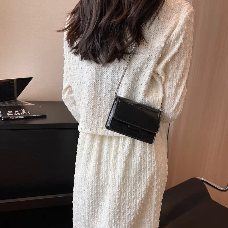 This Year's Popular Super Popular Small Bag 2026 Summer Popular Versatile Chain Messenger Bag Fashion Mini Square Sling Bag