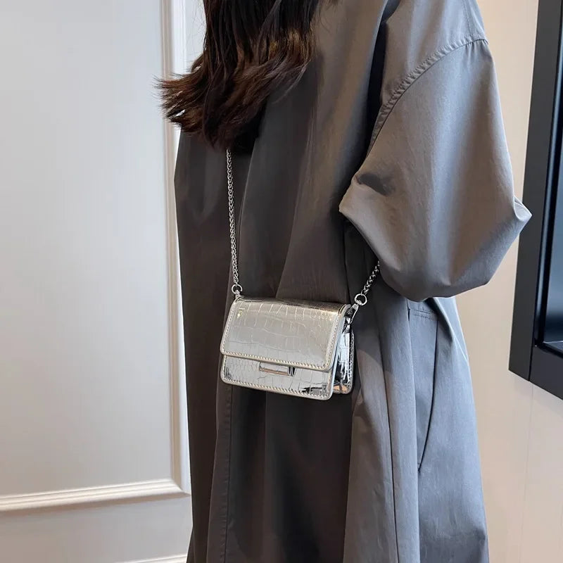 This Year's Popular Super Popular Small Bag 2026 Summer Popular Versatile Chain Messenger Bag Fashion Mini Square Sling Bag