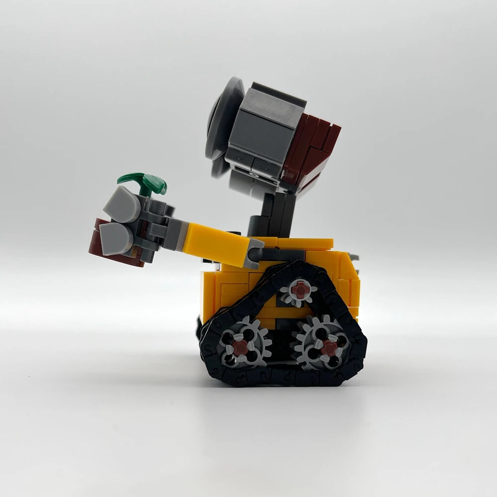 Mini Robot Wall-e building blocks from Trenches of Mariana, creative DIY bricks toy for kids and adults, assembled wall-e model.