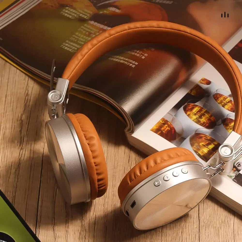 Classic HIFI Retro Wireless Headset Foldable Millennium Wind Wireless Headphones Vintage Brown Retro Headphone Lisening Music