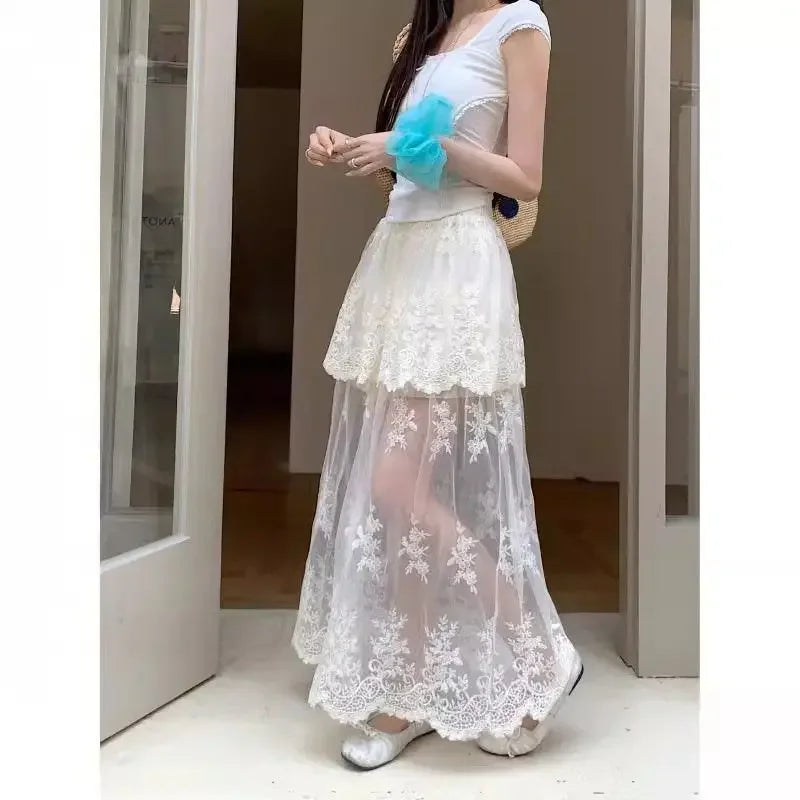 French retro lace skirt for women by Trenches of Mariana, 2026 summer elegant A-line skirt with mesh splicing details.
