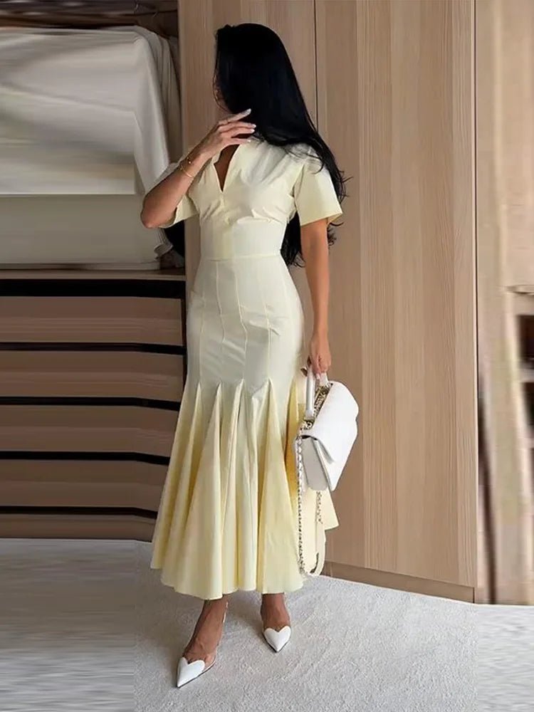 Chic Summer House - Trenches of Mariana