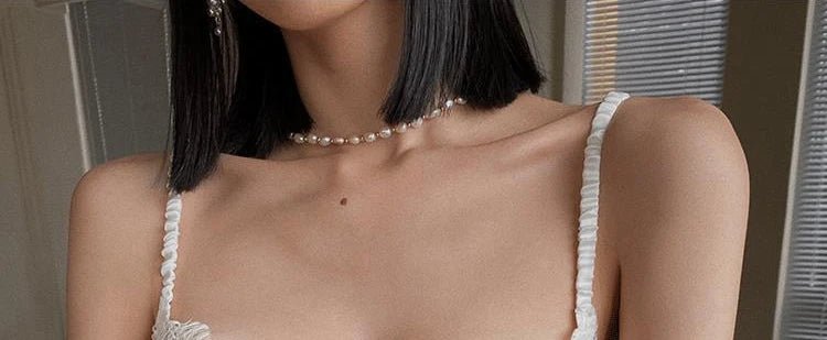 French Bra - Ultra-Thin Underwear with Side Smoothing & Anti-Sagging Support, Push-Up Bralette - Trenches of Mariana
